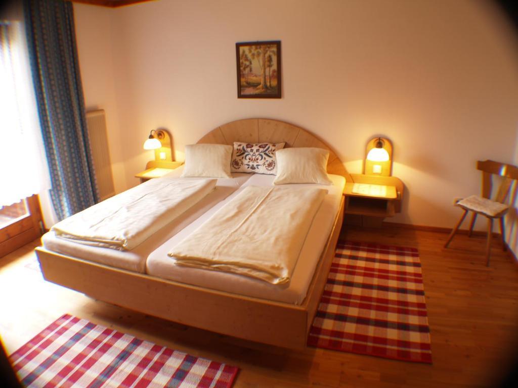 Alm-Apartments Heiligenblut Rum bild